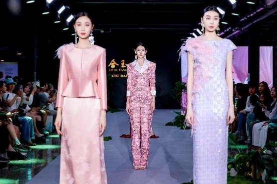 SS2025北京时装周｜合玉坊·邂逅优雅