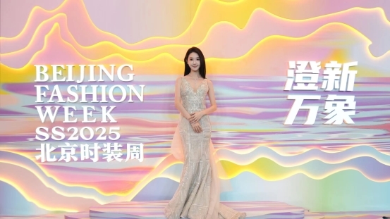 SS2025北京时装周｜完美行走 x J BY HO 郝佳高定专场发布会