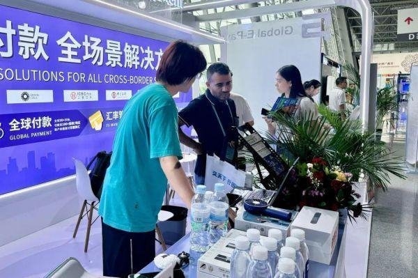 全球卖家见证！GEP实力获赞，霸屏广交会