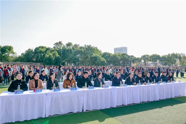 智趣同行 致知We来——太湖格致中学科技节精彩绽放  无锡市太湖格致中学