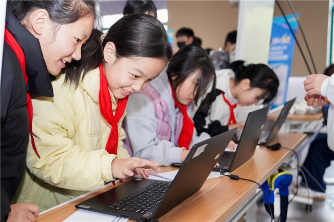 AI 点亮太湖畔，科普实践启新程 —— 江南实验小学科技节成功举办