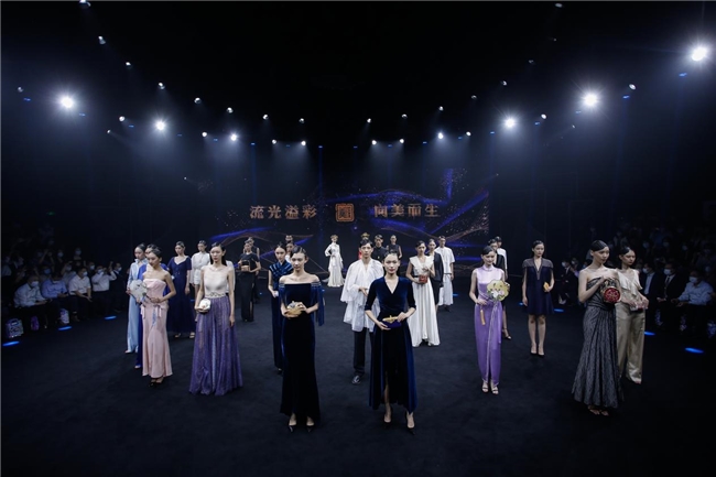 焕耀非遗新生，70年乘风破浪，北京工美启新篇