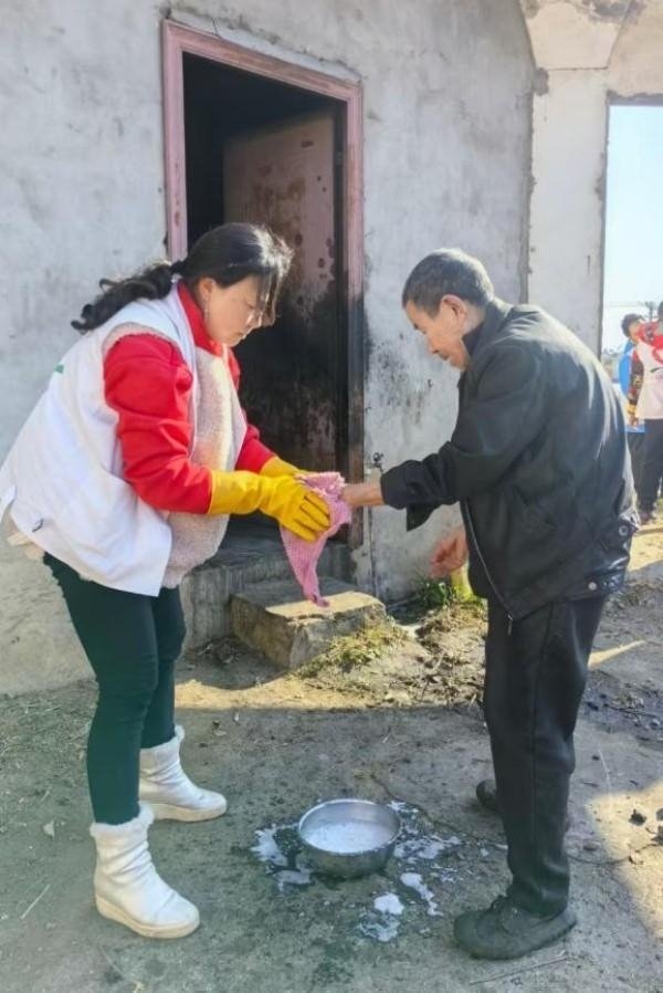 阳光人寿开展2025年春节主题活动 共赴温暖之约